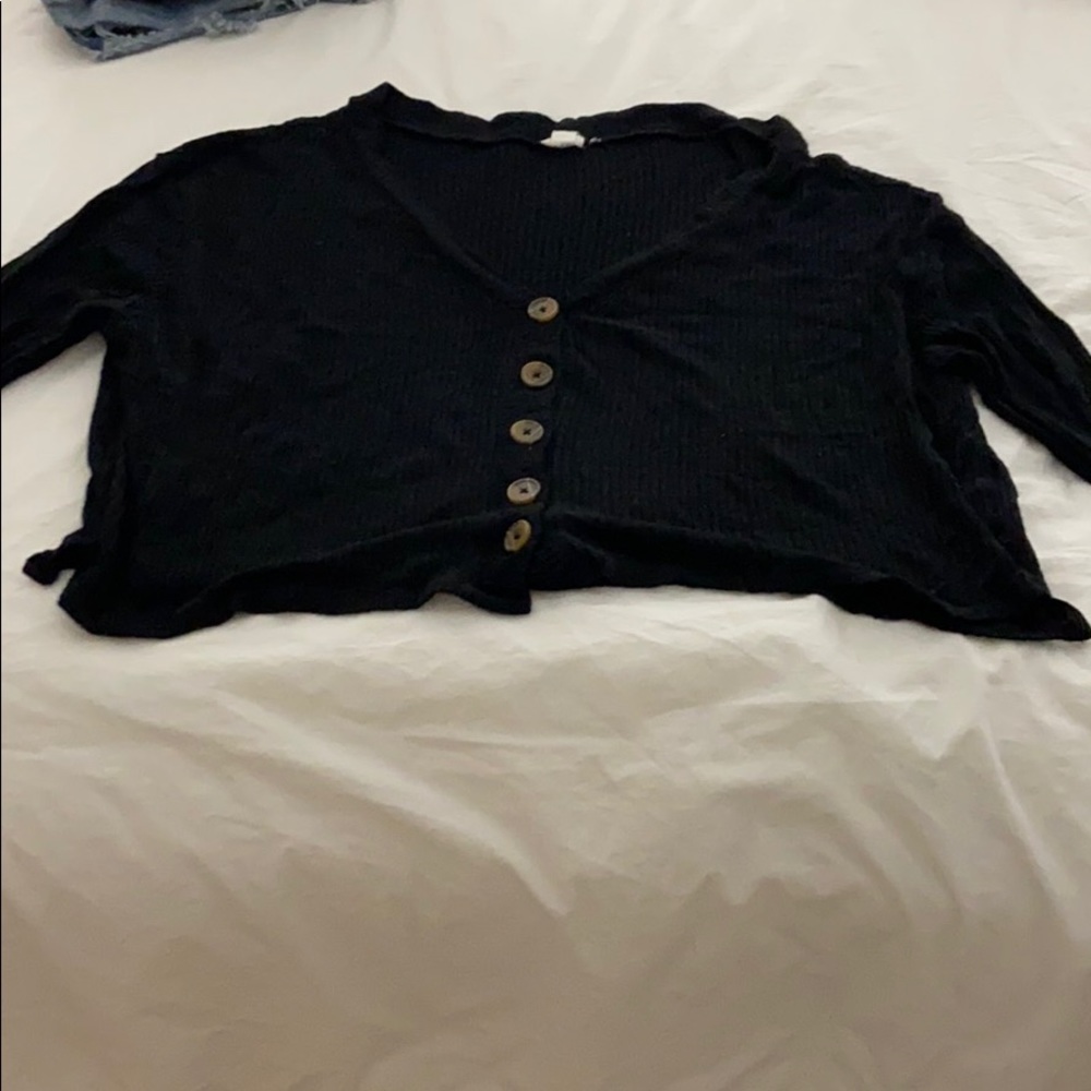 Black button top